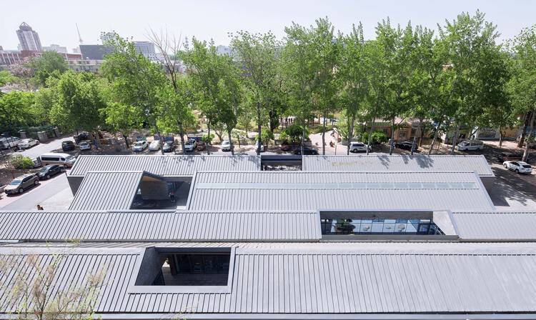 建筑设计案例分析 大屋顶下的北京庭院市场(图3)