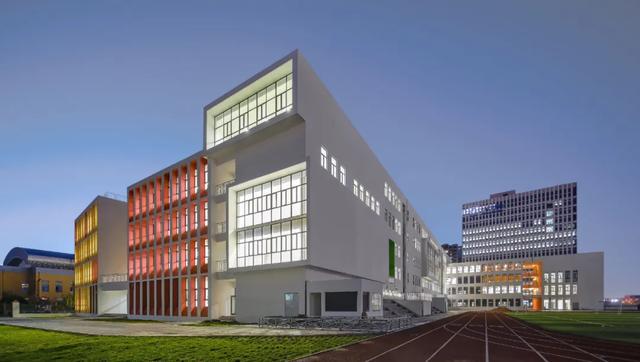 陕西榆林市高新区第三小学  清华大学建筑设计研究院(图2)