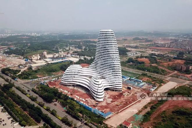 2020中国“十大丑建筑”出炉！(图9)