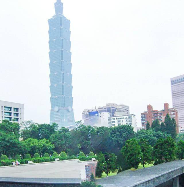 BWIN官网中国十大最高建筑第一高达632米台北101楼已排名第八(图2)